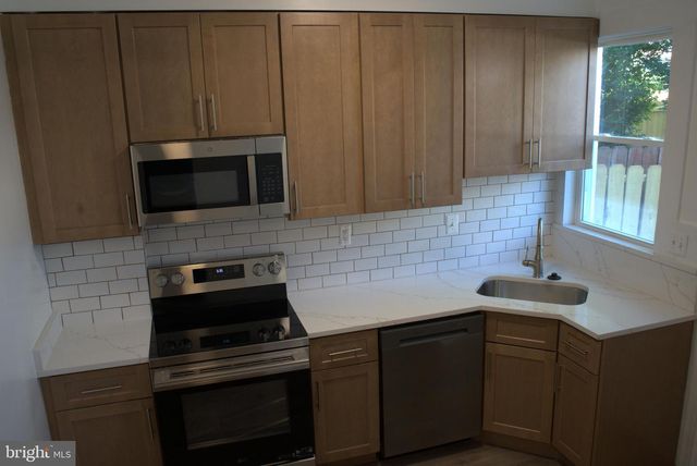 117 S WICKHAM RD, Baltimore, MD 21229