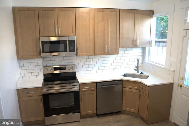 117 S WICKHAM RD, Baltimore, MD 21229