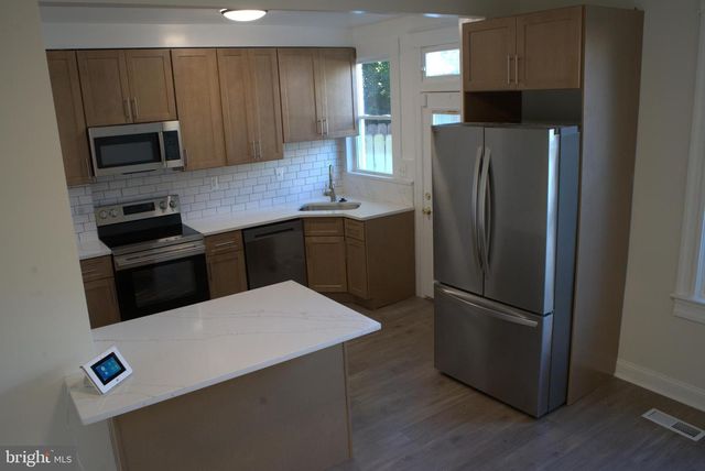117 S WICKHAM RD, Baltimore, MD 21229