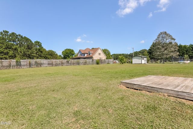 2008 Stoneglen Lane, Raleigh, NC 27603