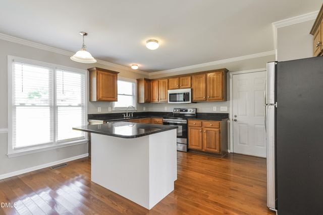 2008 Stoneglen Lane, Raleigh, NC 27603