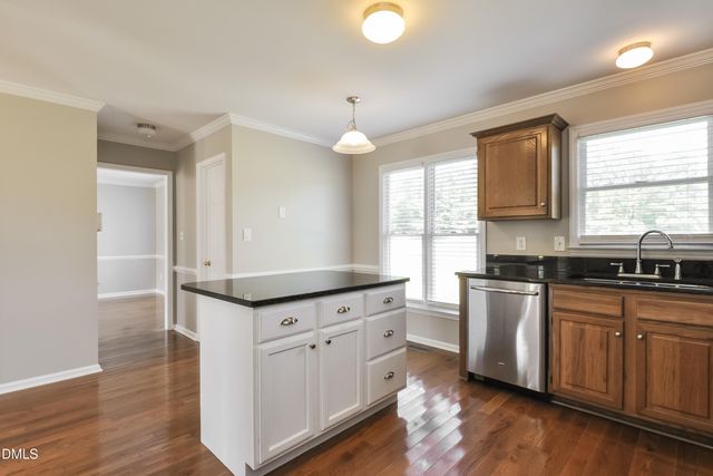 2008 Stoneglen Lane, Raleigh, NC 27603