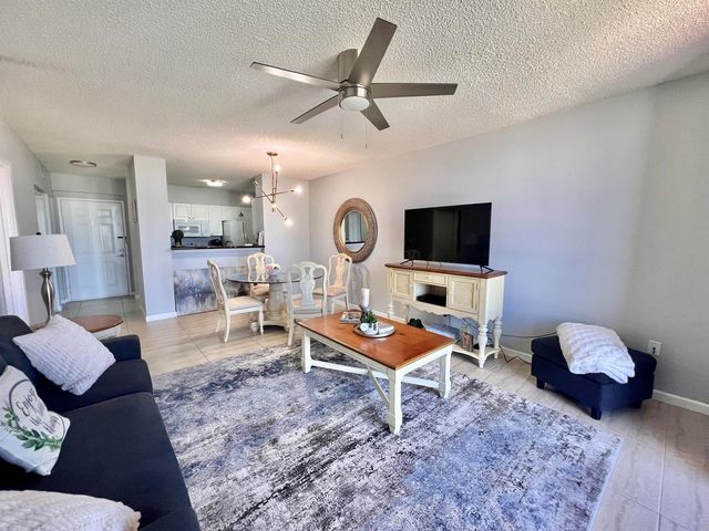 651 Okeechobee Boulevard 706, West Palm Beach, FL 33401