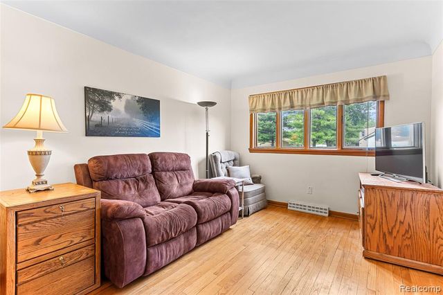 11720 Polk Street, Taylor, MI 48180