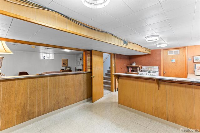 11720 Polk Street, Taylor, MI 48180