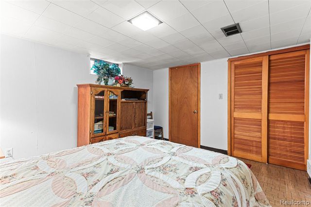 11720 Polk Street, Taylor, MI 48180