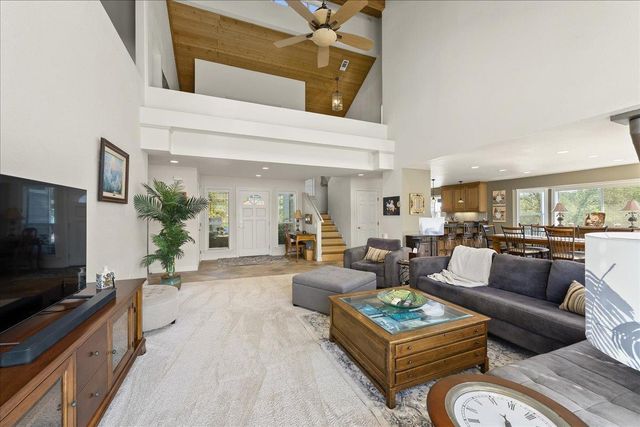 4521 Cross Creek Rd, Cool, CA 95614