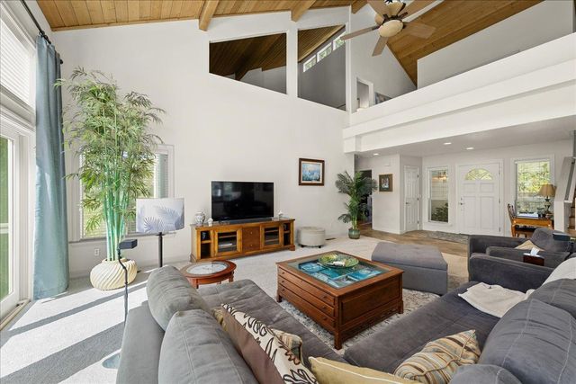 4521 Cross Creek Rd, Cool, CA 95614