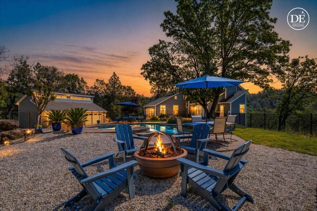 4521 Cross Creek Rd, Cool, CA 95614