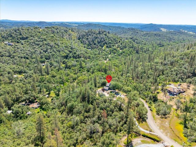 4521 Cross Creek Rd, Cool, CA 95614