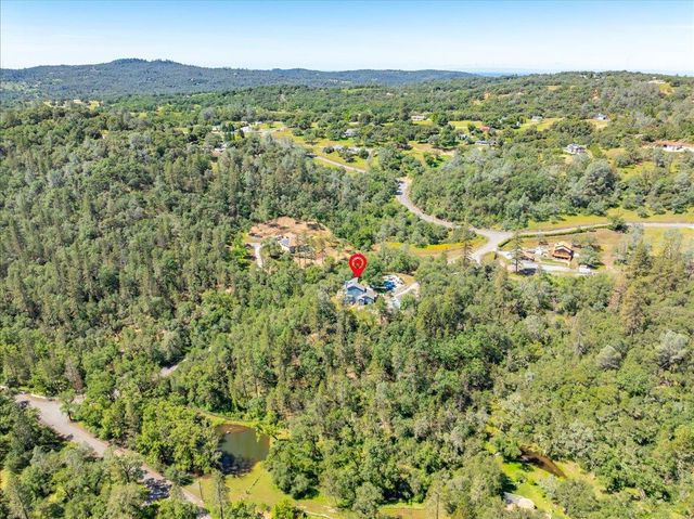 4521 Cross Creek Rd, Cool, CA 95614