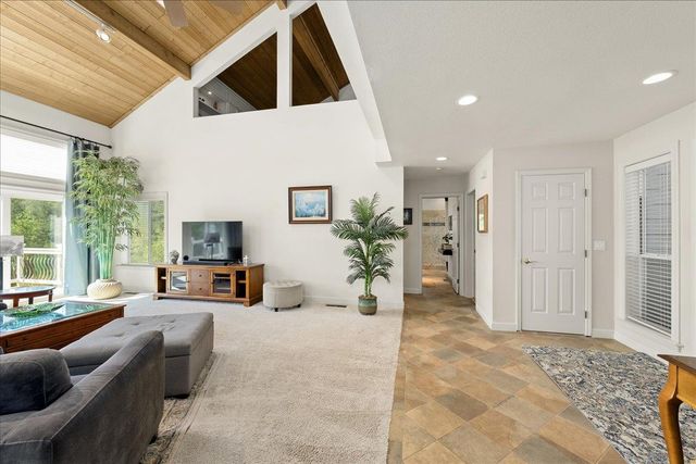 4521 Cross Creek Rd, Cool, CA 95614
