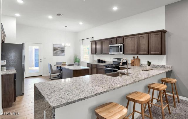 14301 Steve Joyce Parkway, El Paso, TX 79928