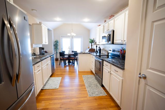 3033 Polo Club Boulevard, Lexington, KY 40509