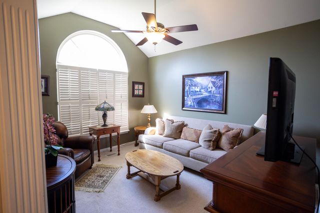 3033 Polo Club Boulevard, Lexington, KY 40509