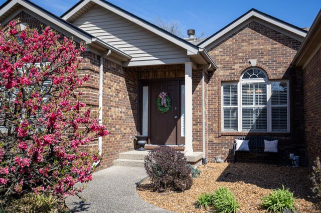 3033 Polo Club Boulevard, Lexington, KY 40509