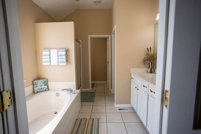 3033 Polo Club Boulevard, Lexington, KY 40509