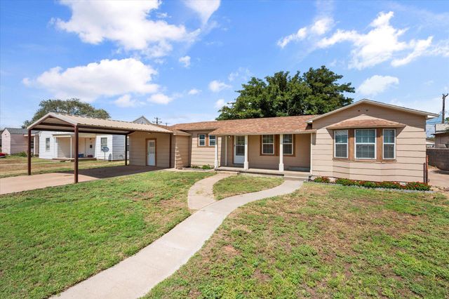 1505 Austin Street, Levelland, TX 79336