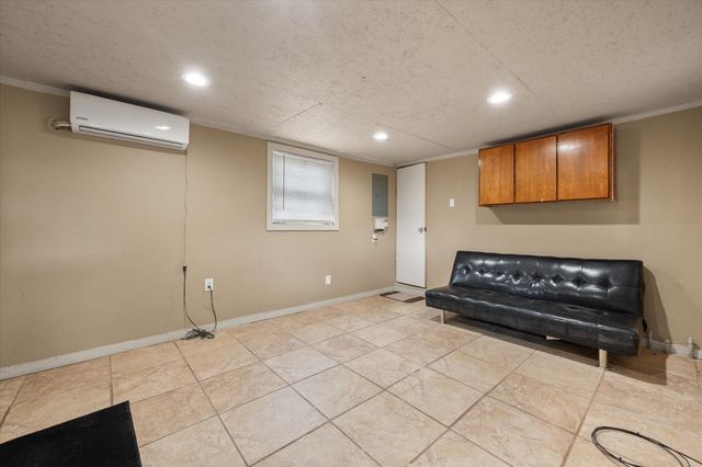 1505 Austin Street, Levelland, TX 79336