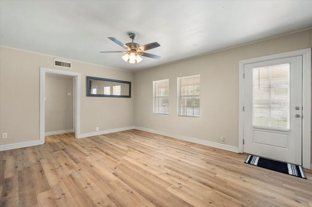 1505 Austin Street, Levelland, TX 79336