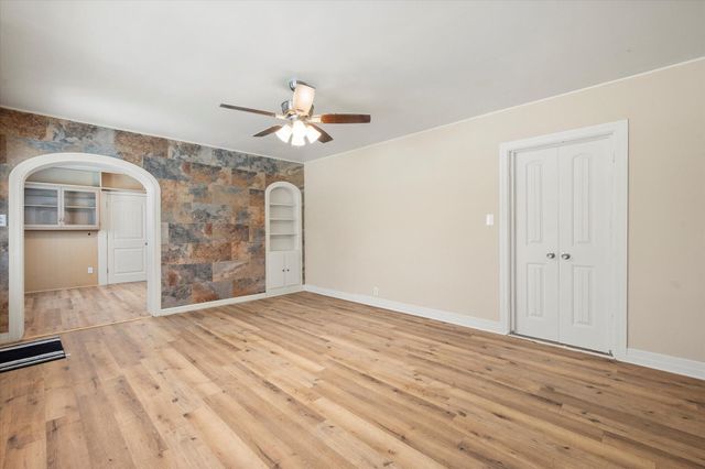 1505 Austin Street, Levelland, TX 79336