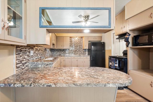 1505 Austin Street, Levelland, TX 79336