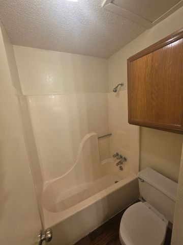 2404 Meadow Lane, Mesquite, TX 75150