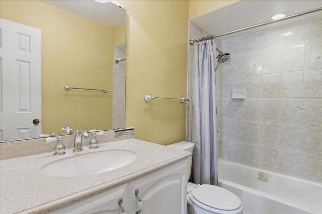1412 OAK PLACE B, Apopka, FL 32712