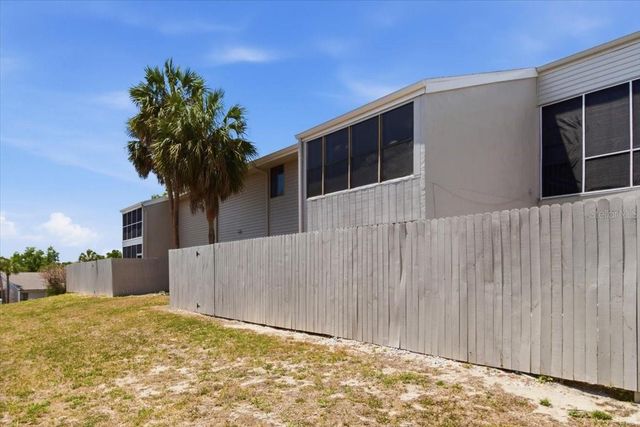 1412 OAK PLACE B, Apopka, FL 32712