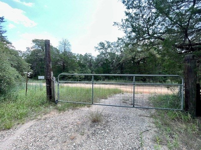 122 Carmen Hill Lane, Bastrop, TX 78602