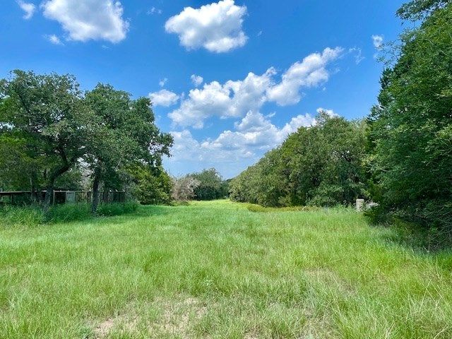 122 Carmen Hill Lane, Bastrop, TX 78602