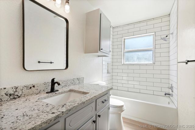 1665 S Poplar Avenue, Broken Arrow, OK 74012