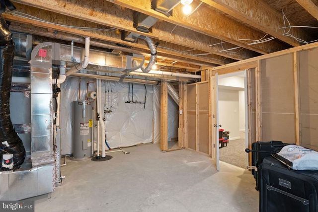 133 AVERY DR, Stephens City, VA 22655