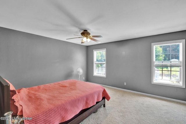 225 Crescent Hill Pl 211, Louisville, KY 40206