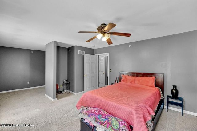 225 Crescent Hill Pl 211, Louisville, KY 40206