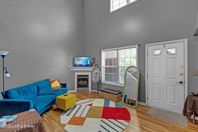 225 Crescent Hill Pl 211, Louisville, KY 40206