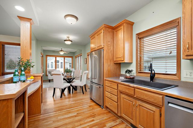 11466 Preserve Lane N, Champlin, MN 55316