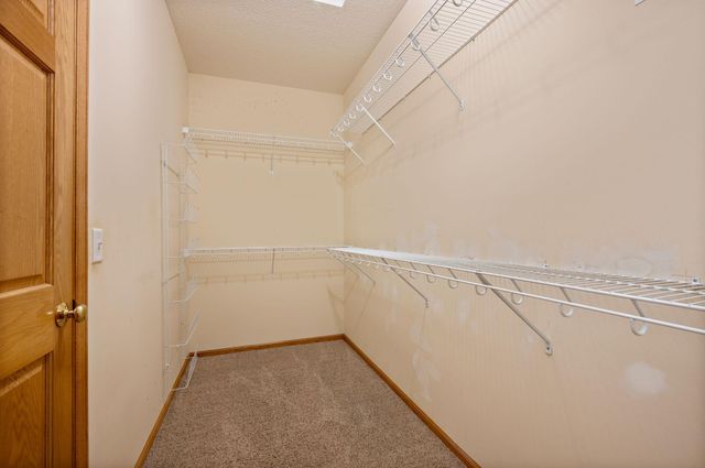 11466 Preserve Lane N, Champlin, MN 55316