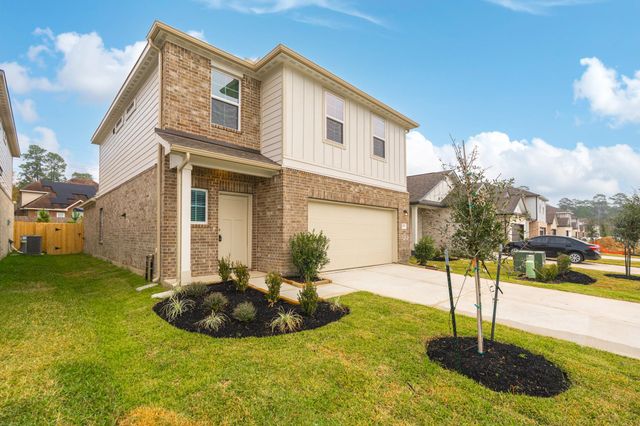 8570 Blueberry Ash Street, Magnolia, TX 77354