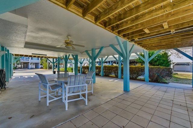 308 28th Ave. N, North Myrtle Beach, SC 29582