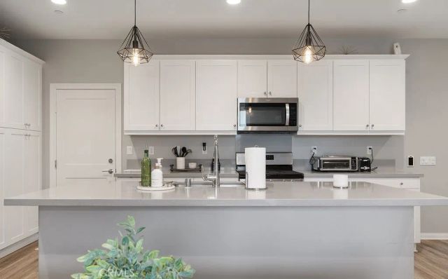 4574 S Mendocino, Ontario, CA 91761