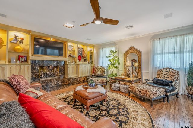 4701 Richmond Rd., Tyler, TX 75703