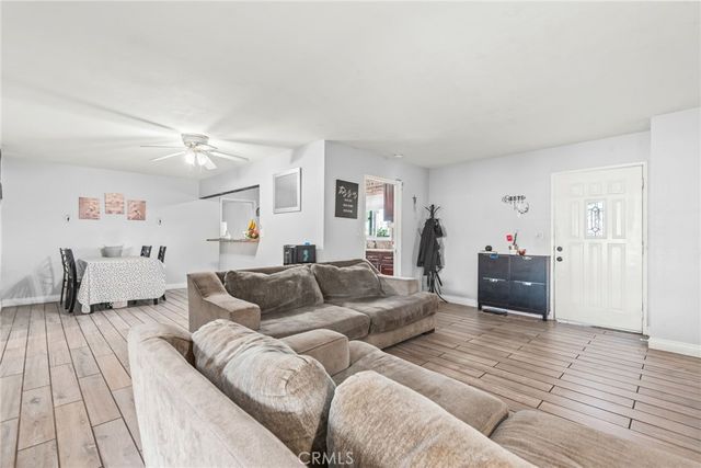 19450 Woodhill Street, Rialto, CA 92376
