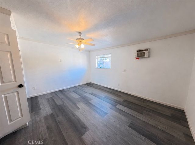 19450 Woodhill Street, Rialto, CA 92376