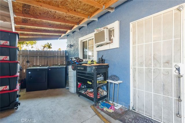 19450 Woodhill Street, Rialto, CA 92376