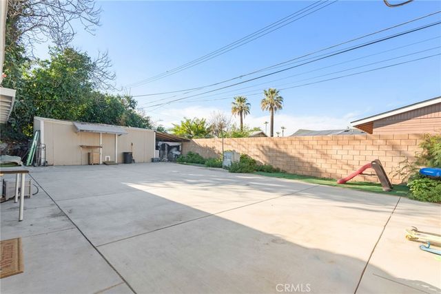 19450 Woodhill Street, Rialto, CA 92376