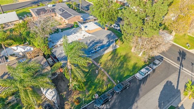 19450 Woodhill Street, Rialto, CA 92376