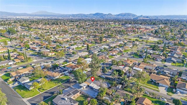 19450 Woodhill Street, Rialto, CA 92376