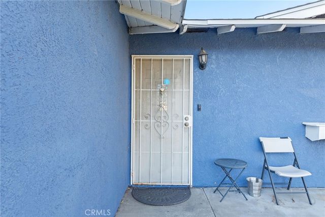 19450 Woodhill Street, Rialto, CA 92376