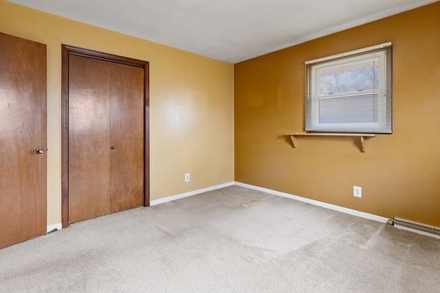 1726 Williamsburg Road, Rockford, IL 61107